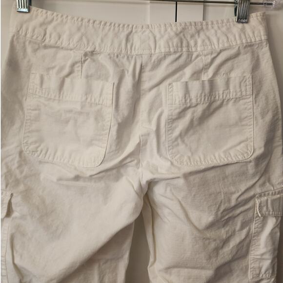 Izod White Cropped Capri Cargo Pants Size 4 - Picture 5 of 7